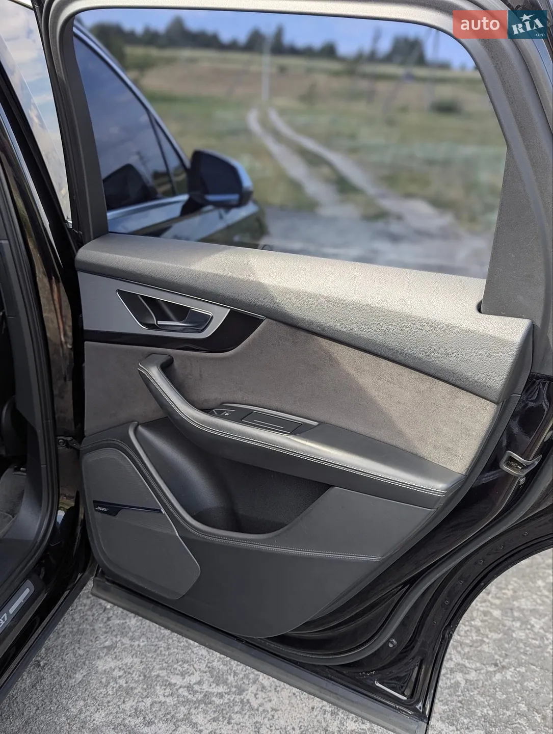 2017 Audi SQ7 - мініатюра 21