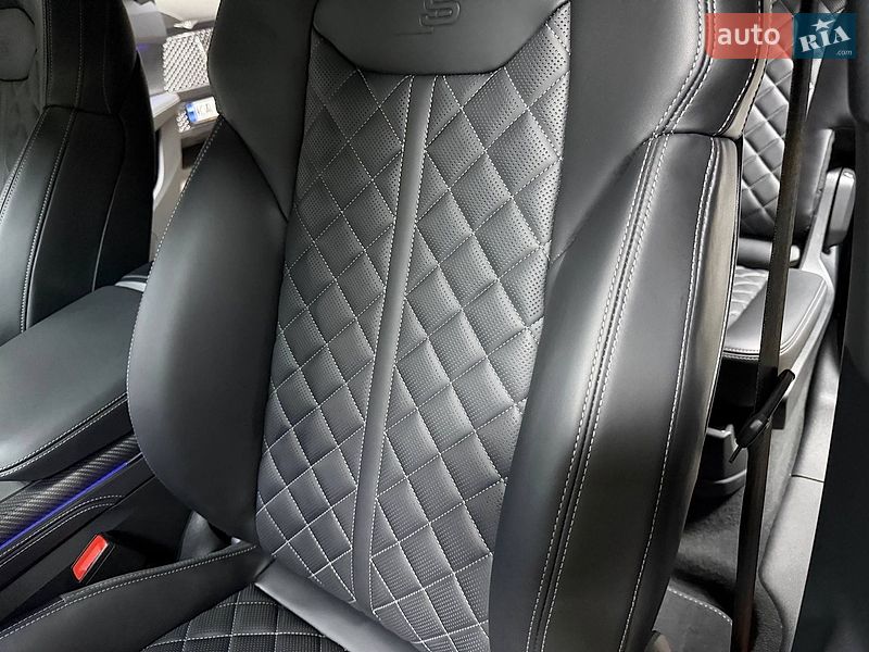 Позашляховик / Кросовер Audi SQ7 2024 в Києві