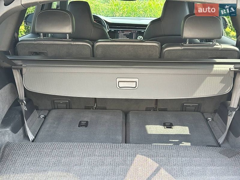 Внедорожник / Кроссовер Audi SQ7 2020 в Луцке
