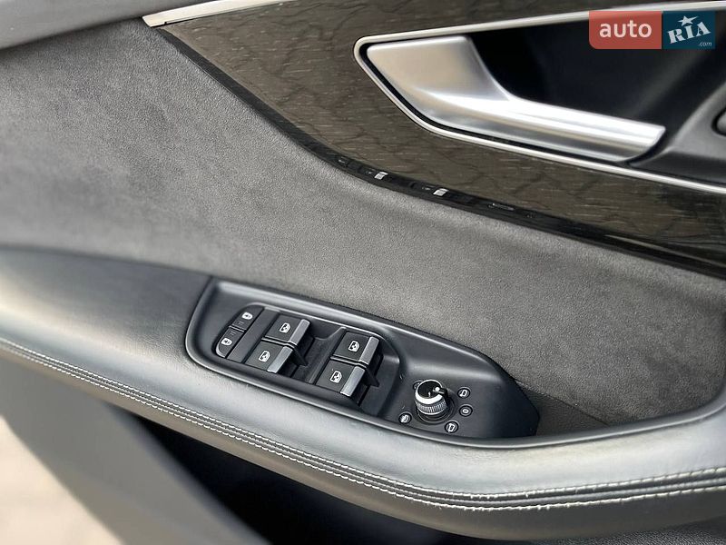 Позашляховик / Кросовер Audi SQ7 2021 в Чернівцях фото 17 Позашляховик / Кросовер Audi SQ7 2021 в Чернівцях