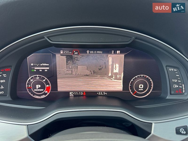 Внедорожник / Кроссовер Audi SQ7 2017 в Тернополе