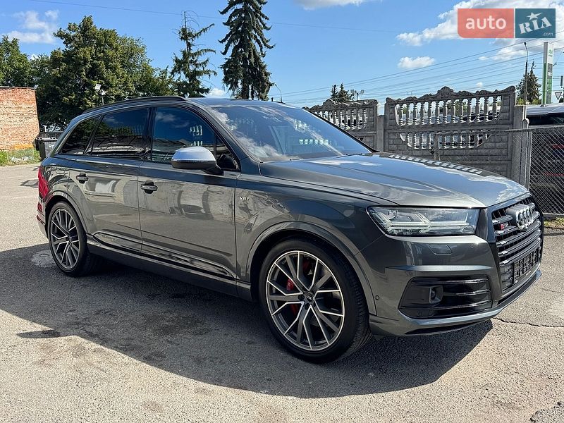 Внедорожник / Кроссовер Audi SQ7 2017 в Тернополе