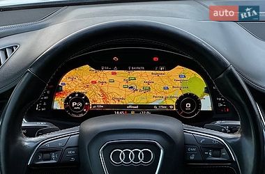 Внедорожник / Кроссовер Audi SQ7 2017 в Черкассах