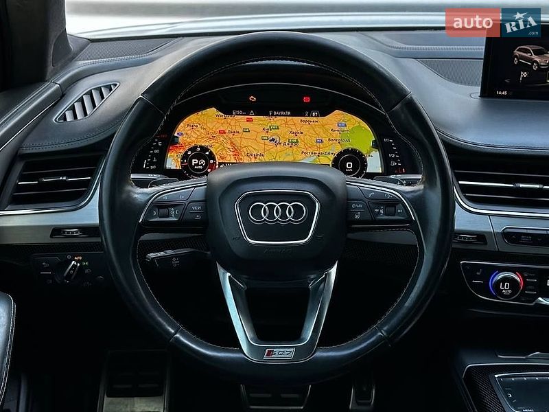 Внедорожник / Кроссовер Audi SQ7 2017 в Черкассах