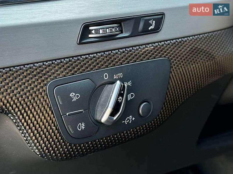 Внедорожник / Кроссовер Audi SQ7 2017 в Черкассах