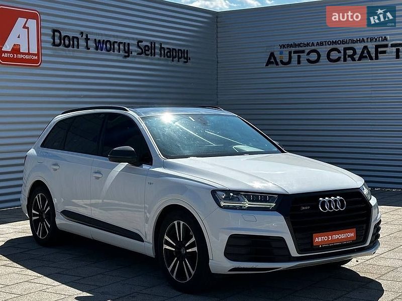 Внедорожник / Кроссовер Audi SQ7 2017 в Черкассах