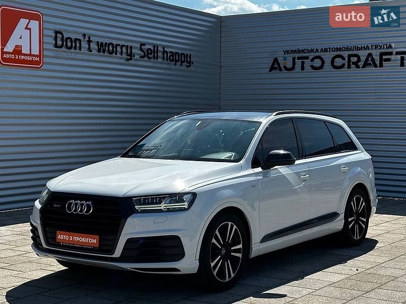 Внедорожник / Кроссовер Audi SQ7 2017 в Черкассах