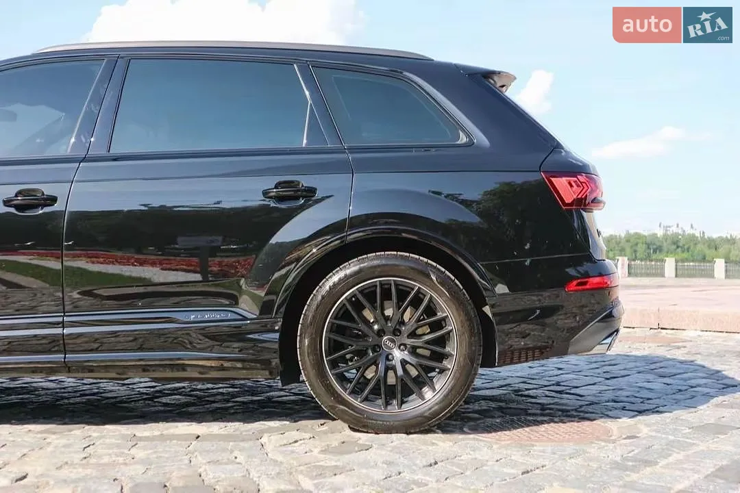 2023 Audi SQ7 - мініатюра 16