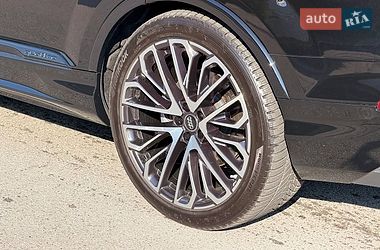 Позашляховик / Кросовер Audi SQ7 2022 в Києві