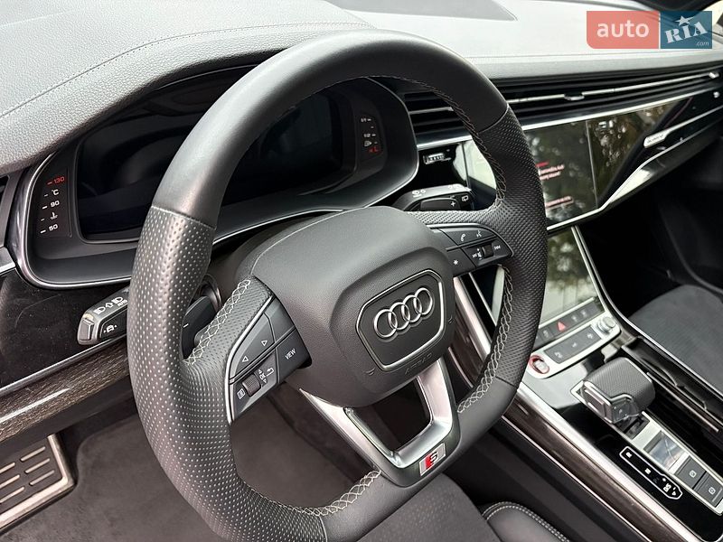 Внедорожник / Кроссовер Audi SQ7 2023 в Киеве
