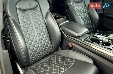 Внедорожник / Кроссовер Audi SQ7 2020 в Киеве