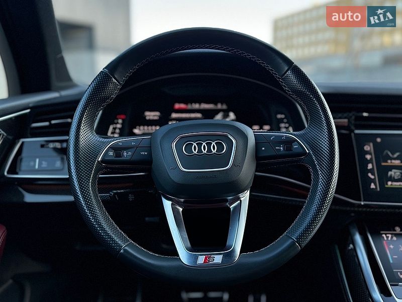 Позашляховик / Кросовер Audi SQ7 2021 в Києві