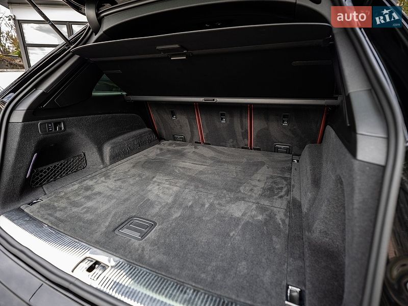 Позашляховик / Кросовер Audi SQ7 2021 в Києві
