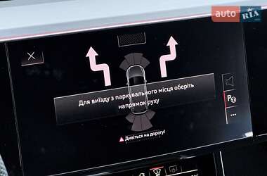 Внедорожник / Кроссовер Audi SQ8 e-tron 2023 в 