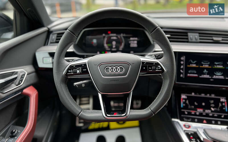 Внедорожник / Кроссовер Audi SQ8 e-tron 2023 в Львове