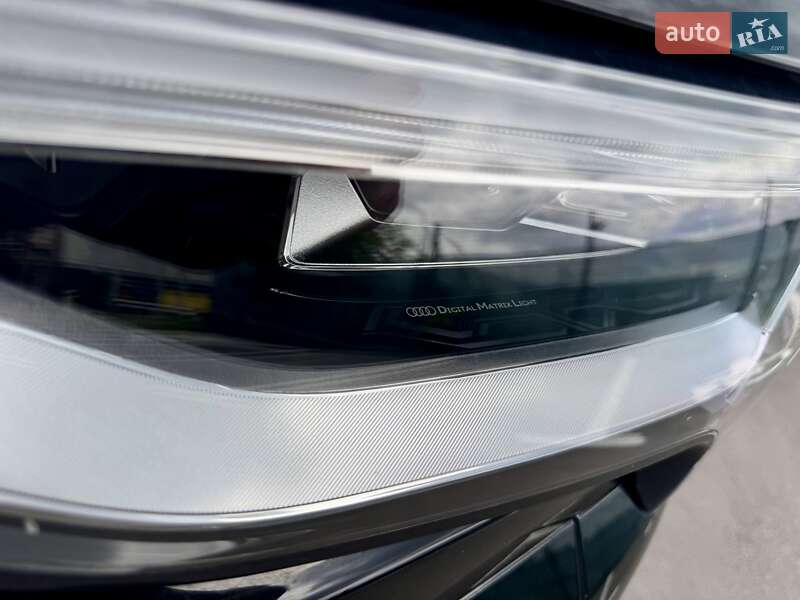 Внедорожник / Кроссовер Audi SQ8 e-tron 2023 в Киеве