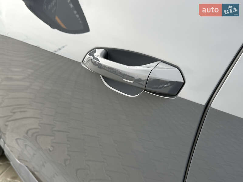 Внедорожник / Кроссовер Audi SQ8 e-tron 2023 в Мукачево