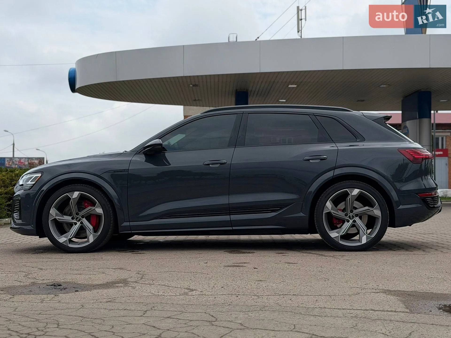 2023 Audi SQ8 - мініатюра 4