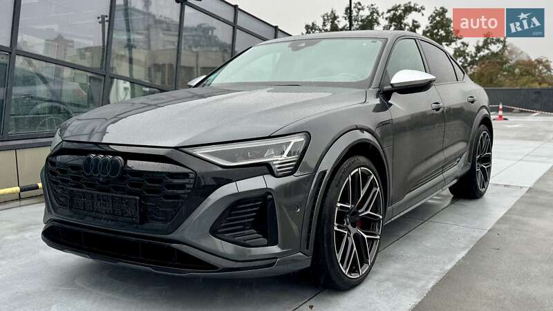 Внедорожник / Кроссовер Audi SQ8 Sportback e-tron 2024 в Киеве