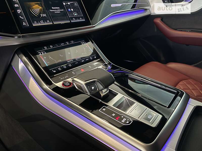 Позашляховик / Кросовер Audi SQ8 2021 в Києві