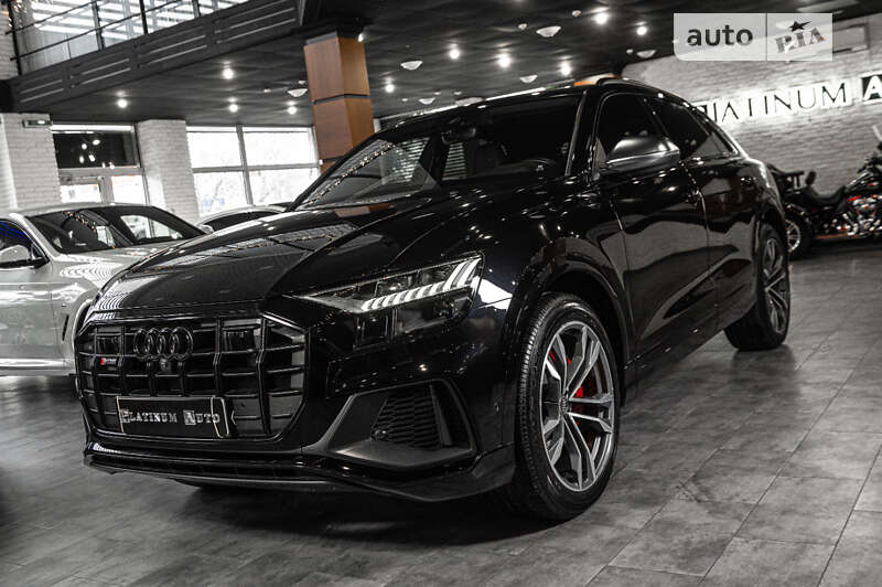 Внедорожник / Кроссовер Audi SQ8 2020 в Ужгороде