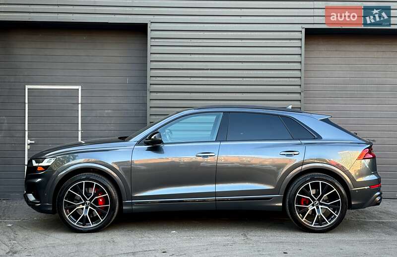 Внедорожник / Кроссовер Audi SQ8 2020 в Киеве