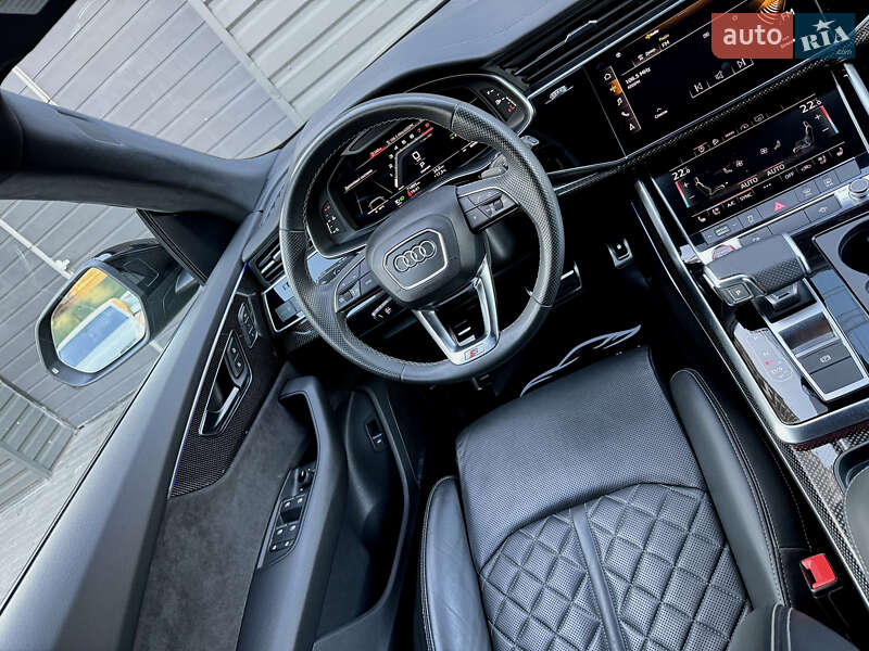 Внедорожник / Кроссовер Audi SQ8 2020 в Киеве