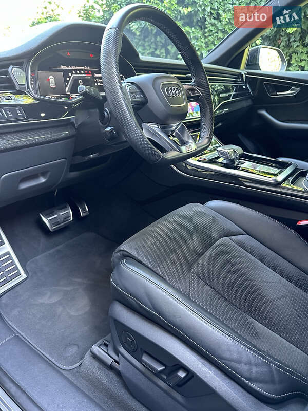 Внедорожник / Кроссовер Audi SQ8 2021 в Трускавце фото 7 Внедорожник / Кроссовер Audi SQ8 2021 в Трускавце