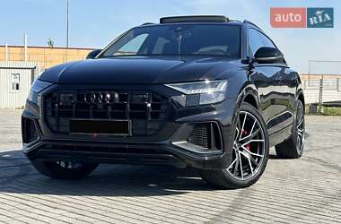 Внедорожник / Кроссовер Audi SQ8 2019 в 