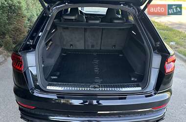 Внедорожник / Кроссовер Audi SQ8 2019 в 