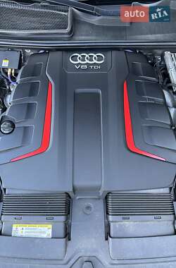 Внедорожник / Кроссовер Audi SQ8 2019 в 