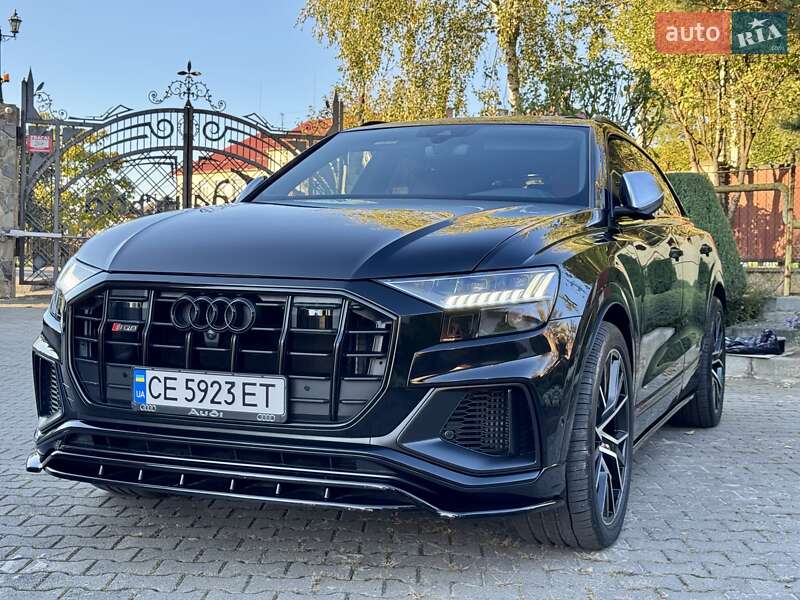 Позашляховик / Кросовер Audi SQ8 2019 в Чернівцях