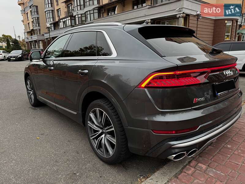 Внедорожник / Кроссовер Audi SQ8 2020 в Киеве