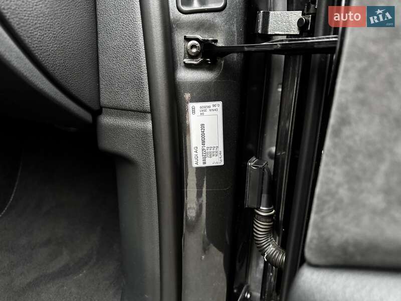 Внедорожник / Кроссовер Audi SQ8 2020 в Киеве