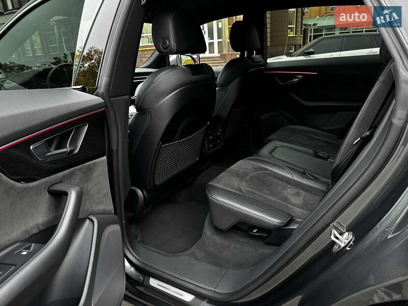 Внедорожник / Кроссовер Audi SQ8 2020 в Киеве