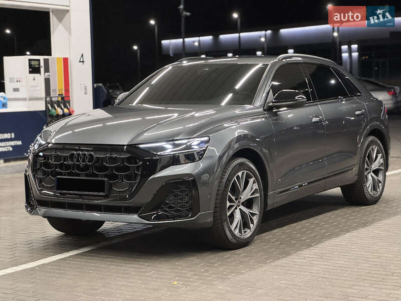 Audi SQ8 2024