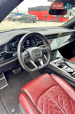Внедорожник / Кроссовер Audi SQ8 2021 в 