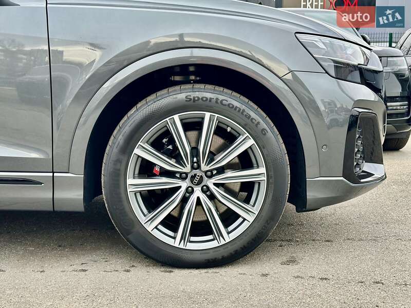 Позашляховик / Кросовер Audi SQ8 2025 в Києві