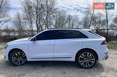 Позашляховик / Кросовер Audi SQ8 2022 в 