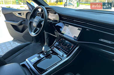 Внедорожник / Кроссовер Audi SQ8 2020 в 