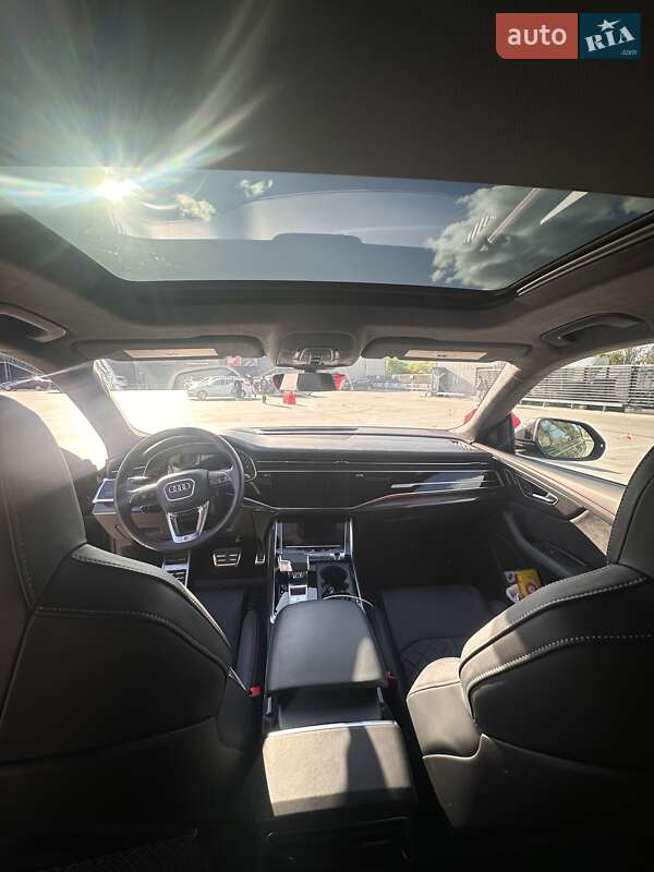 Внедорожник / Кроссовер Audi SQ8 2020 в Киеве