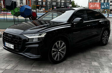 Внедорожник / Кроссовер Audi SQ8 2021 в 