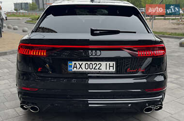 Внедорожник / Кроссовер Audi SQ8 2021 в 