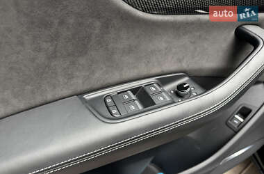 Внедорожник / Кроссовер Audi SQ8 2021 в 