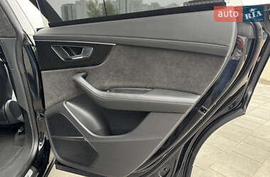 Внедорожник / Кроссовер Audi SQ8 2021 в 
