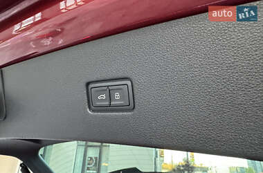 Внедорожник / Кроссовер Audi SQ8 2021 в 