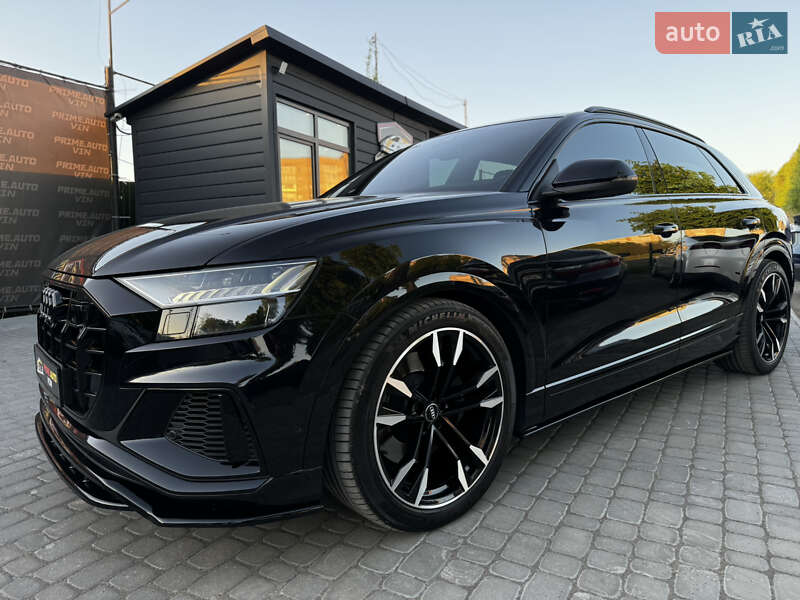 Позашляховик / Кросовер Audi SQ8 2020 в Вінниці
