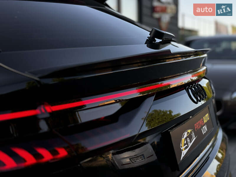 Позашляховик / Кросовер Audi SQ8 2020 в Вінниці