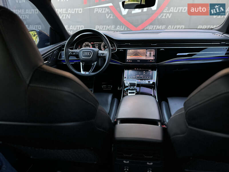 Позашляховик / Кросовер Audi SQ8 2020 в Вінниці