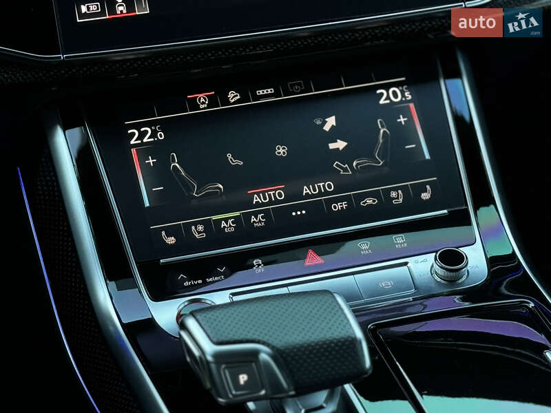 Позашляховик / Кросовер Audi SQ8 2020 в Вінниці